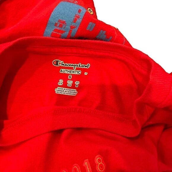 Disney World RunDisney 2018 Marathon 26.2 Red T-shirt Sz Small I Did It Finisher - Picture 3 of 6